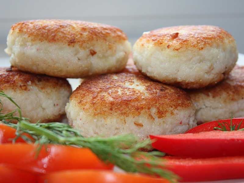 Рыбные котлеты из хека: 5 очень вкусных рецептов