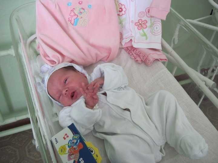 У новорожденного холодный нос дома, в роддоме, на прогулке – причины явления